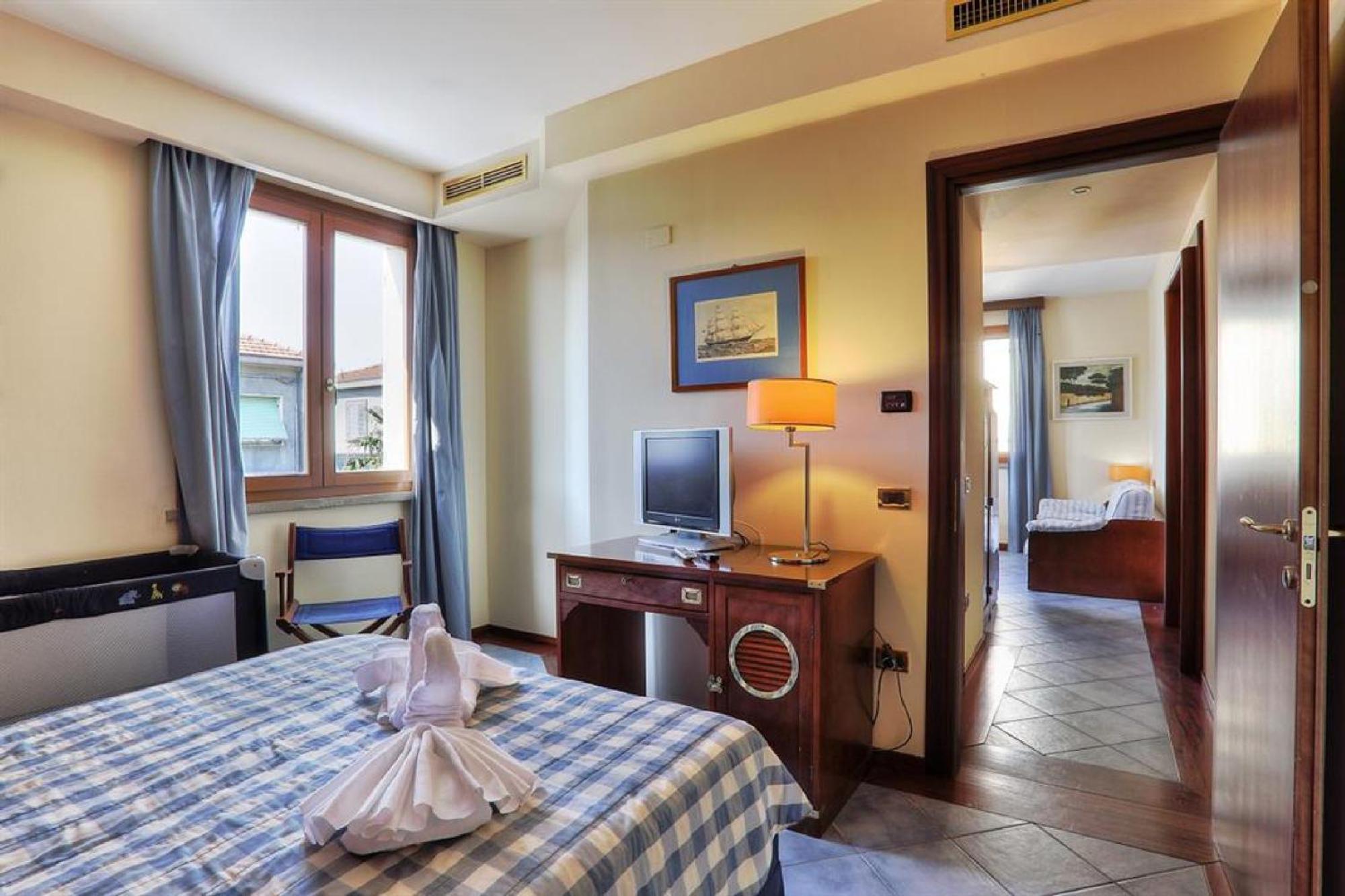 Zi Maria Hotel Marina di Cecina Exterior foto